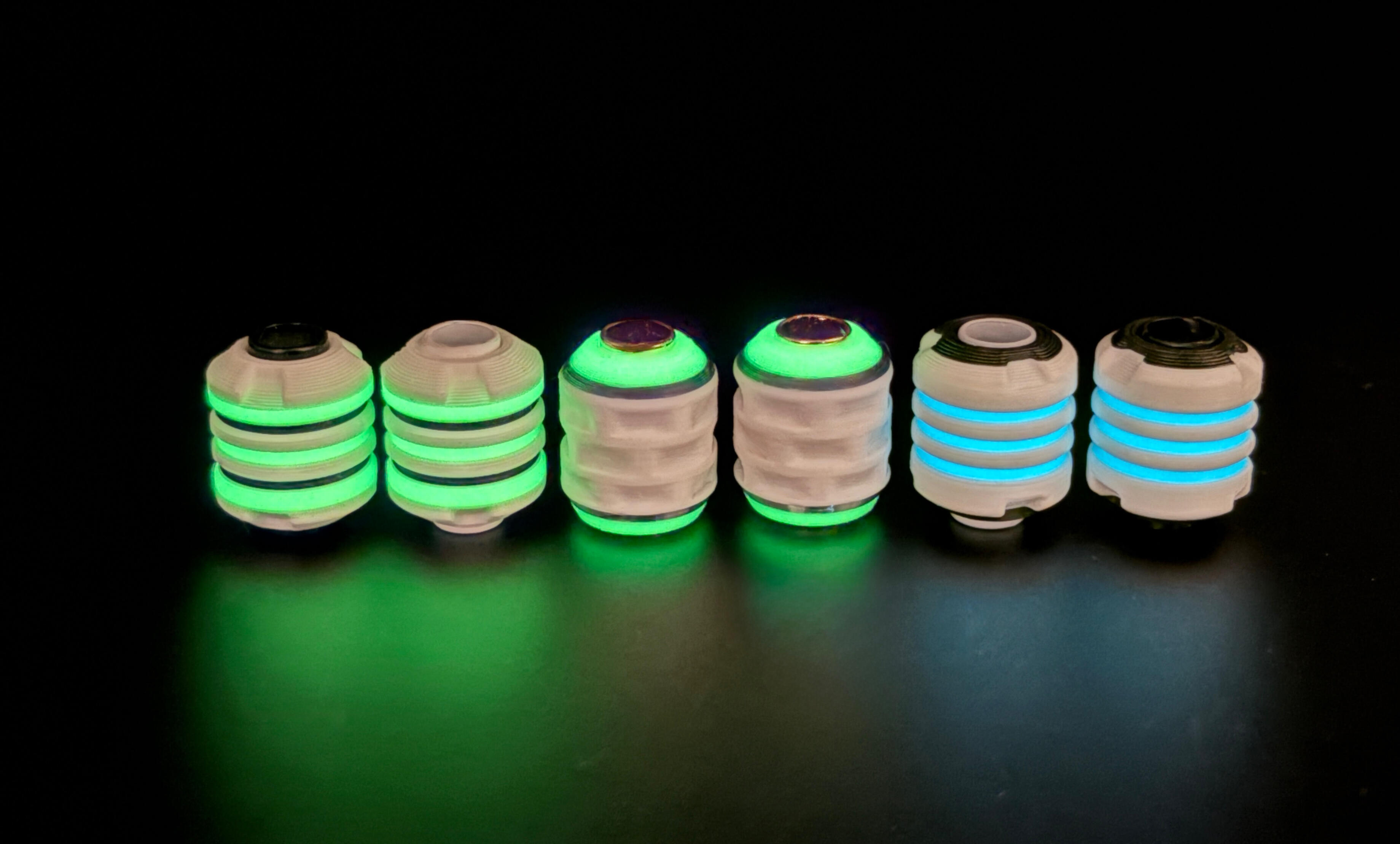 Cold Light shot in the Light Day Light Shot of the six beads that come in our Cold Light Pack.